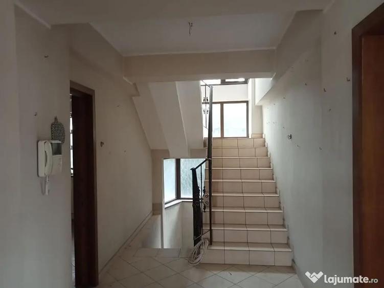 Casa perfecta pentru tine ?i afacerea ta zona Casa ... - 17