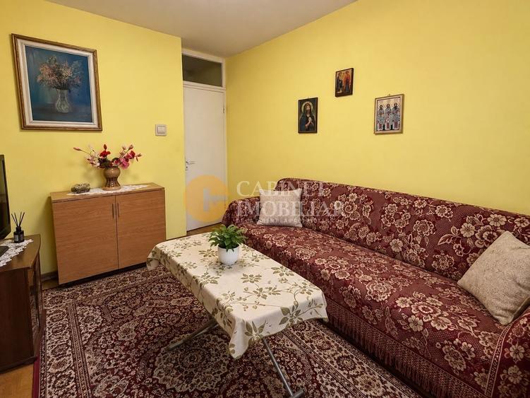 Apartament cu 3 camere decomandat, mobilat în Păcurari
