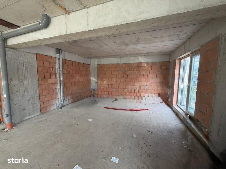 Spațiu comercial, de 104 mp, în Tunari