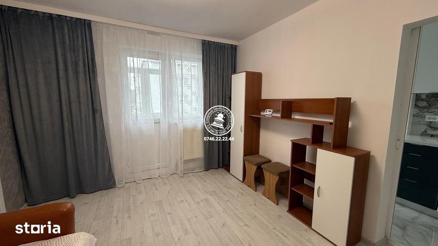 Apartament cu 2 camere nedecomandat în Alexandru cel Bun