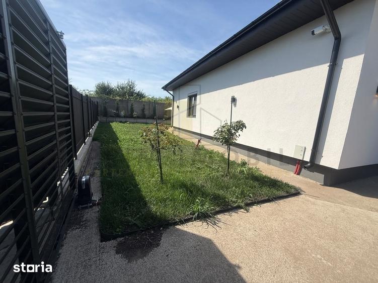 Casă cu 4 camere cu Teren 500 Mp în Holboca
