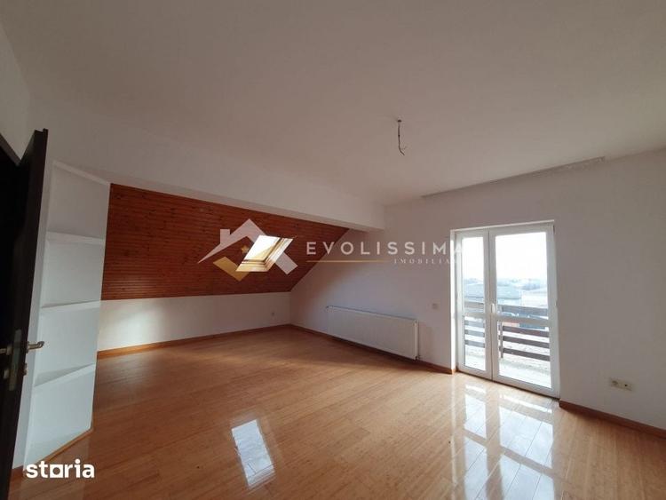 Apartament cu 3 camere în Zărnești
