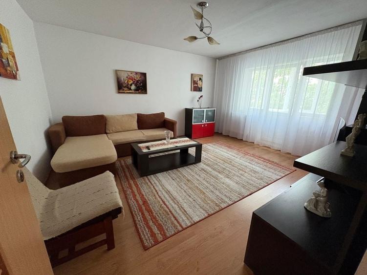 Apartament cu 3 camere în Calea Aradului