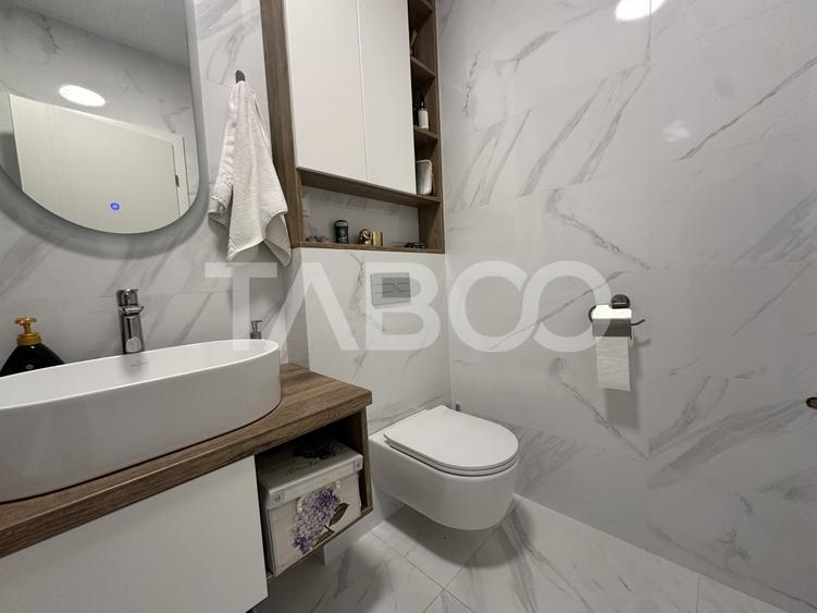 Apartament cu 3 camere semidecomandat, mobilat în Zorilor