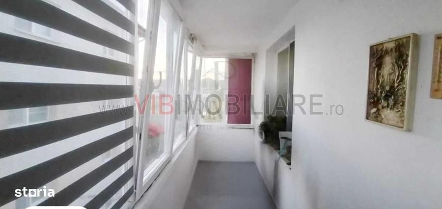 Apartament cu 3 camere decomandat în P-ța Doina