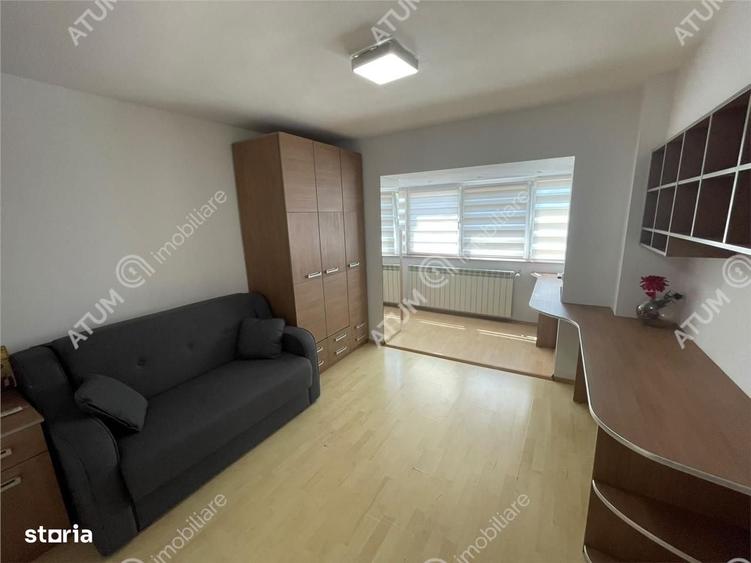 Apartament 3 camere decomandate 2 balcoane etaj 1 zona centrala Sibiu - 14