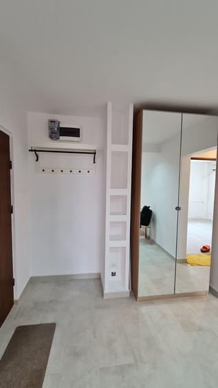 Apartament cu 2 camere decomandat în Băneasa