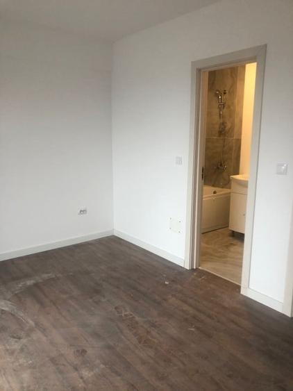 Apartament cu 3 camere în Florești — fotografia 3
