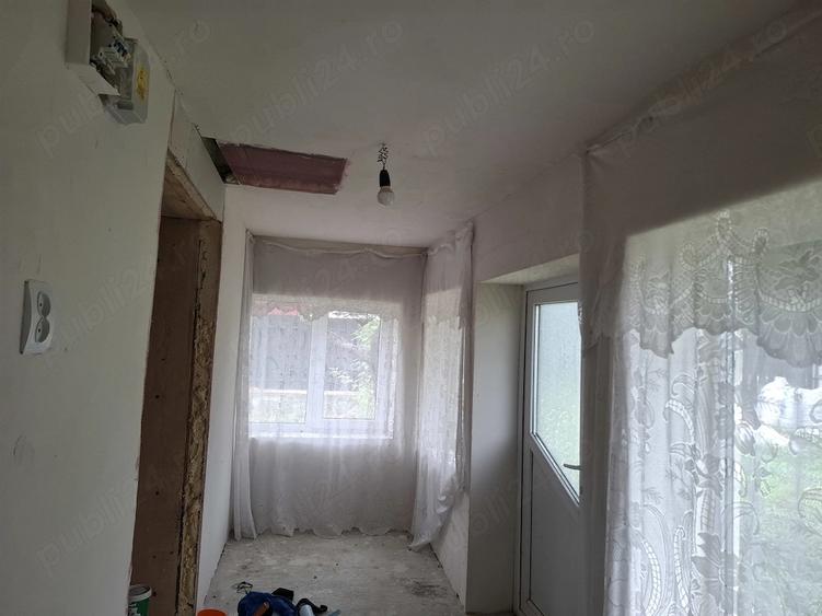 Casă cu Teren 555 Mp în Tansa