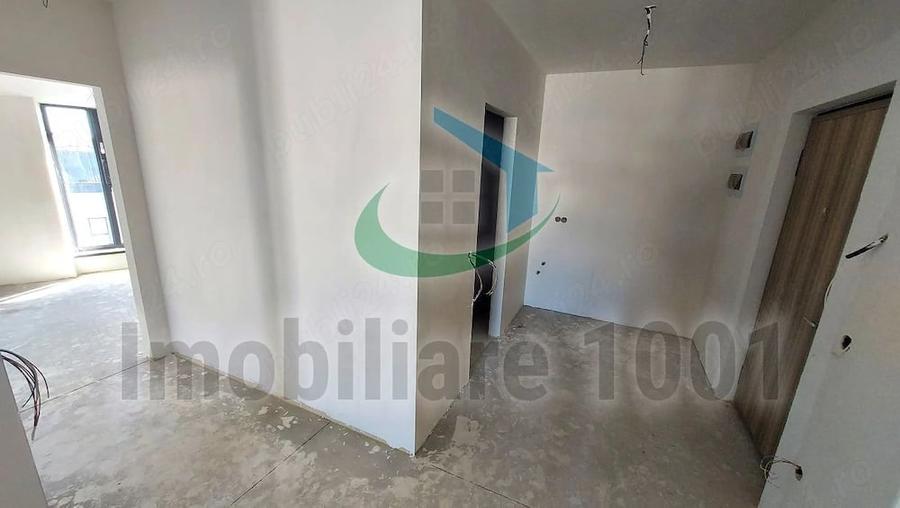 Apartament cu 3 camere, imobil nou, mansarda, zona centrala - 4