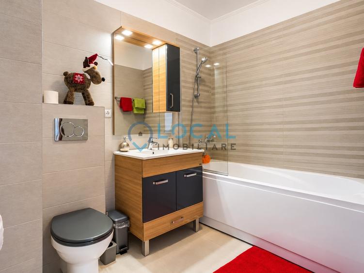Apartament cu 2 camere semidecomandat, mobilat în Central