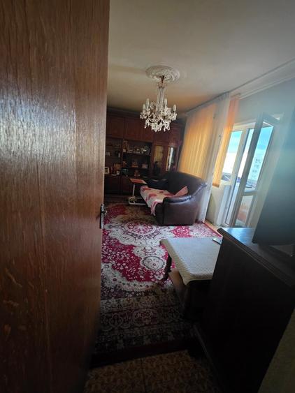 Apartament cu 2 camere decomandat în Pantelimon