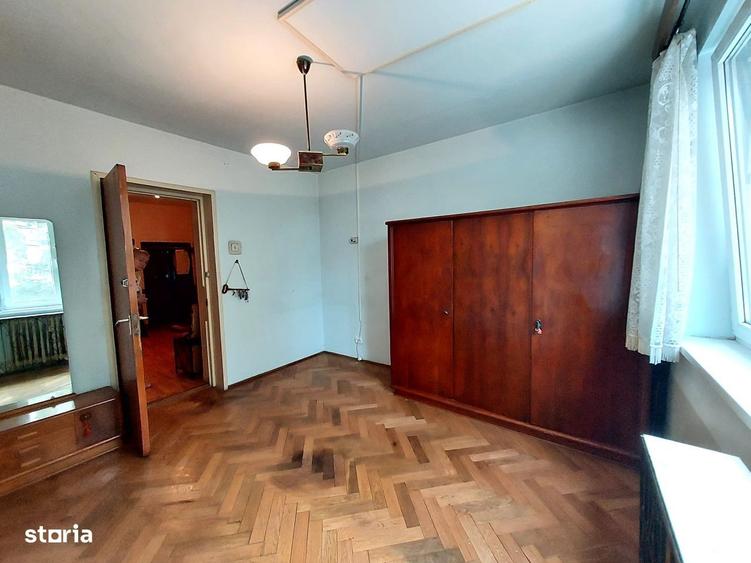 Apartament cu 3 camere decomandat, mobilat în Titu Maiorescu