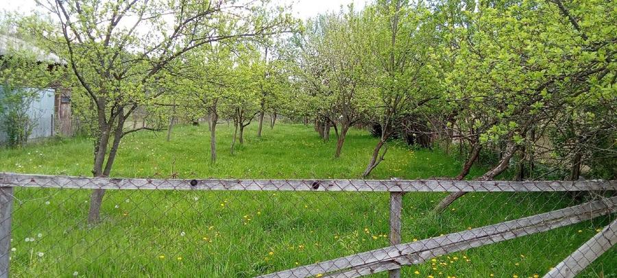 Teren agricol intravilan de 1800 mp, în Valea Siliștii