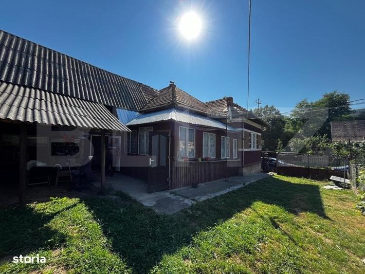 Casă cu 3 camere în Mihai Viteazu
