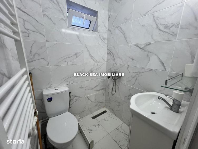 Casă cu 2 camere cu Teren 90 Mp în Delfinariu
