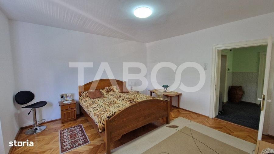 Casă cu 3 camere cu Teren 860 Mp în Turnișor