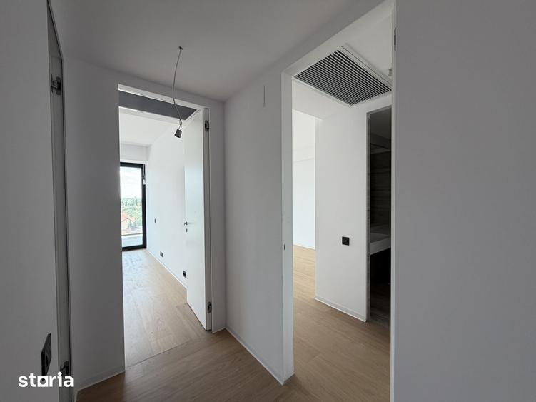 Apartament cu 4 camere în Pipera