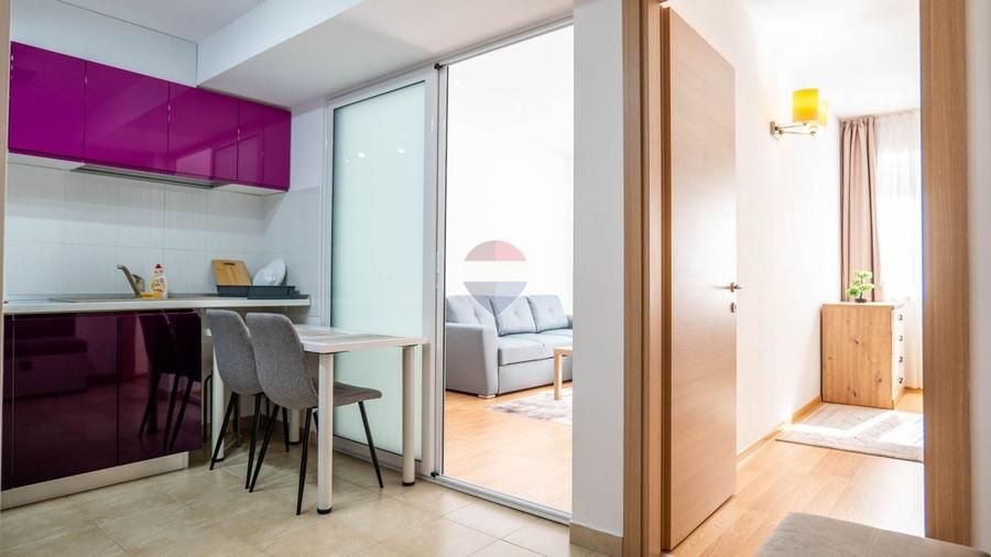 Apartament cu 2 camere decomandat, mobilat în Văcăresti