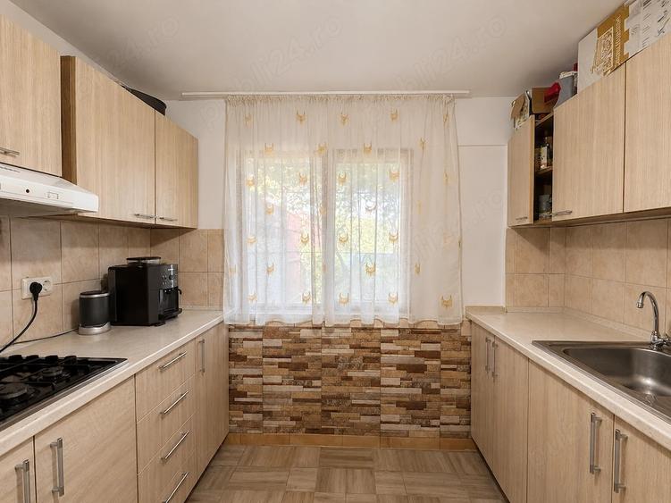 Casă cu Teren 317 Mp în Central