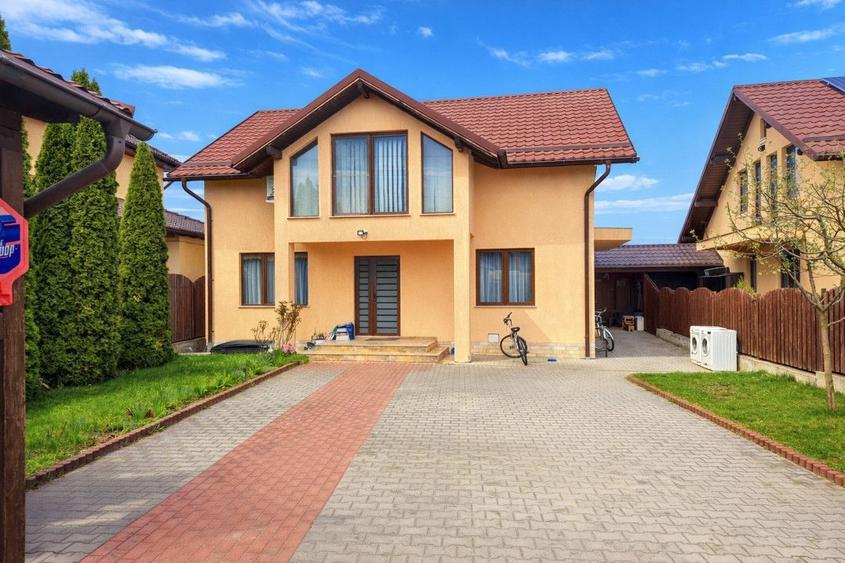Casă individuală cu 4 camere cu Canalizare în Hipodrom 4