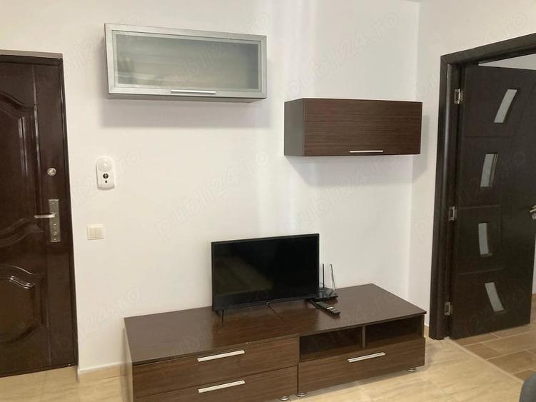 Apartament cu 2 camere semidecomandat în Ozana