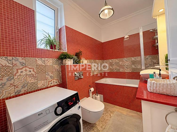 Apartament cu 3 camere semidecomandat, mobilat în Central