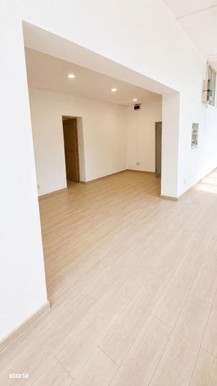 Spațiu comercial, de 76 mp, în Jilava