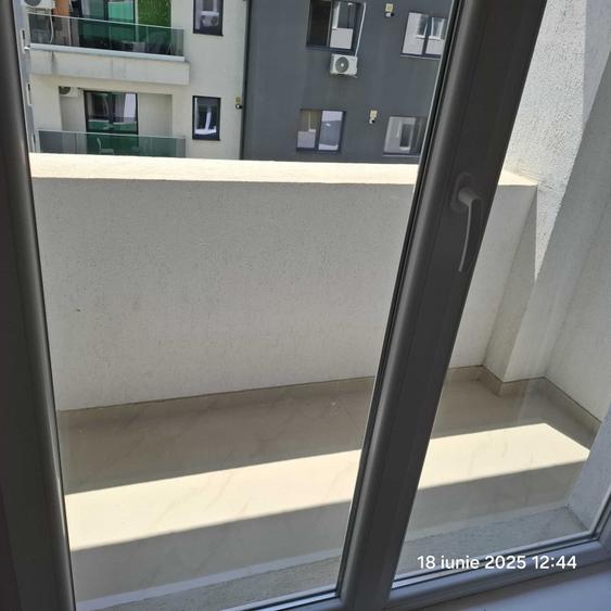 Apartament cu 2 camere decomandat în Militari