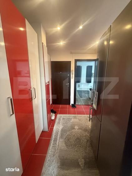 Apartament cu 3 camere în Răzvad