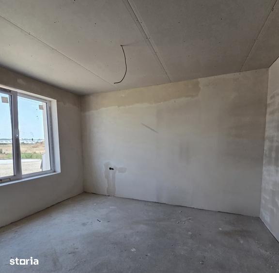 Casă cu 3 camere cu Teren 502 Mp în Sânmartin
