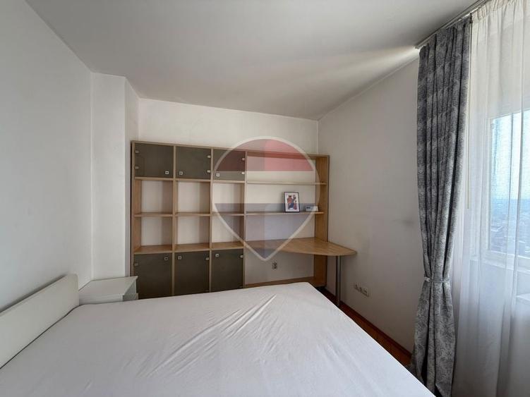 Apartament cu 3 camere semidecomandat, mobilat în Națiunile Unite