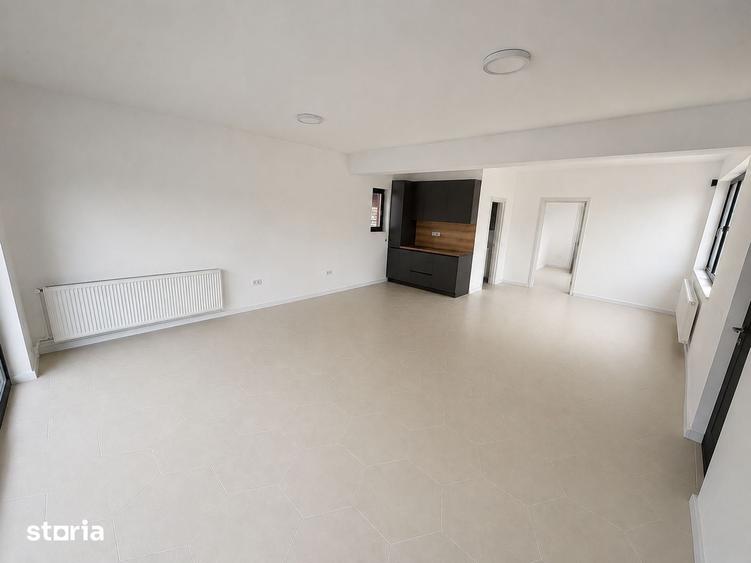 Casă cu 3 camere cu Teren 332 Mp în Tunari