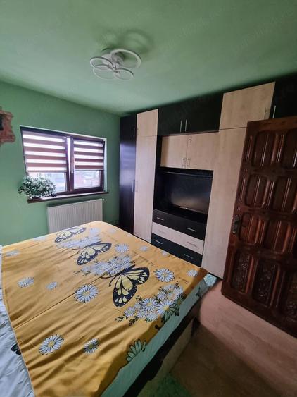 Apartament cu 3 camere decomandat în Brazda lui Novac