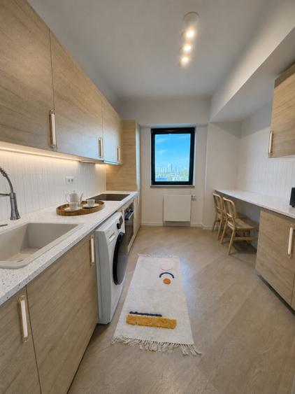 Direct proprietar -  3 camere decomandat Cortina North -  loc parcare inclus - 15