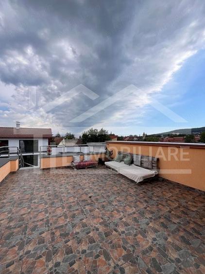 Apartament cu 3 camere semidecomandat, mobilat în Ultracentral