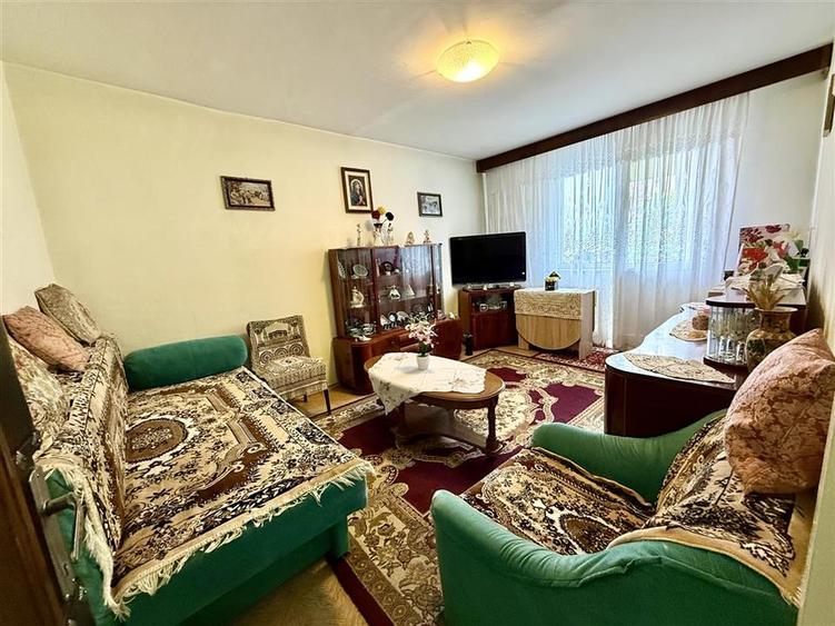 Apartament de vanzare 3 camere etaj 3/ 4, Astra, Brasov - 16