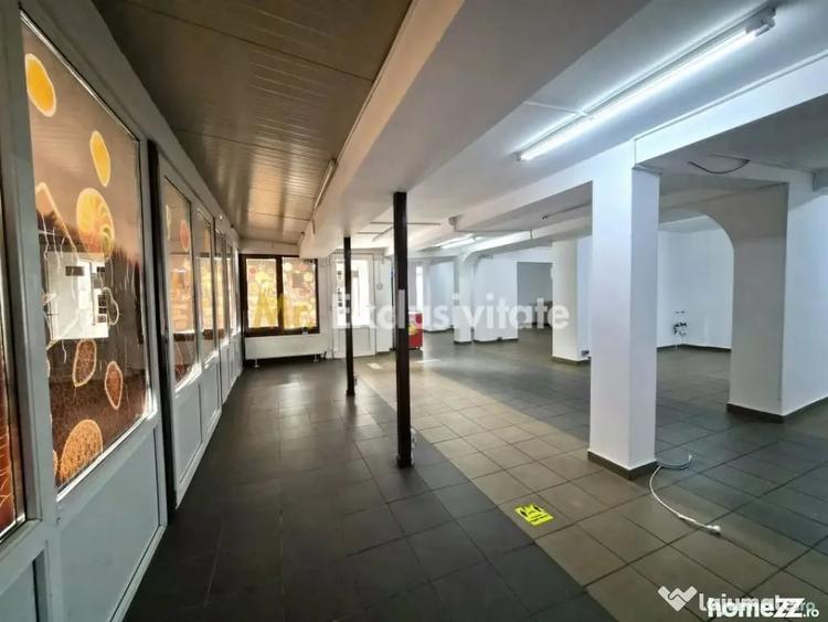 Spațiu comercial, de 136 mp, în Central