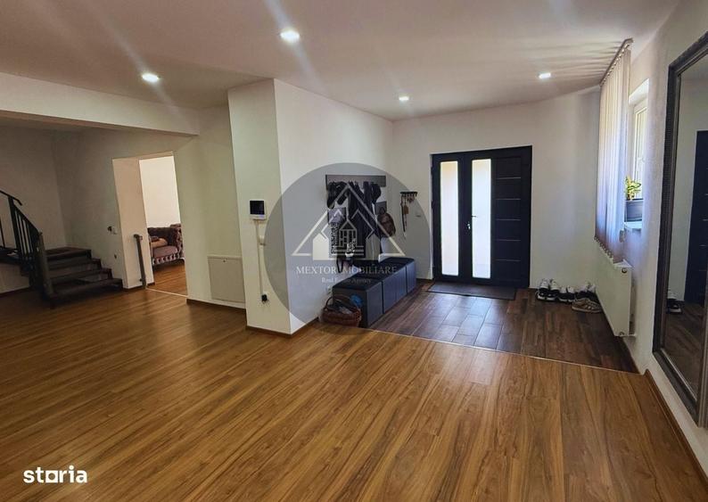 Casă cu 4 camere decomandat cu Teren 1580 Mp în Alma