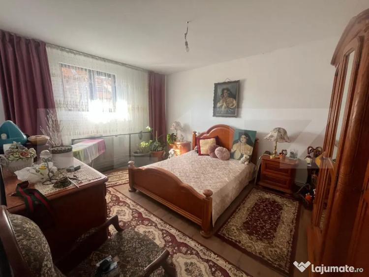 Casă cu 3 camere cu Teren 2000 Mp în Lechința