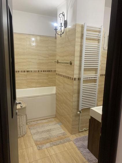 Apartament cu 3 camere în Radu Negru
