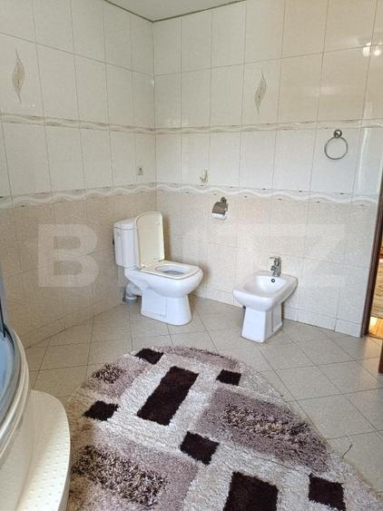 Duplex cu 6 camere cu Canalizare în Sud-Vest