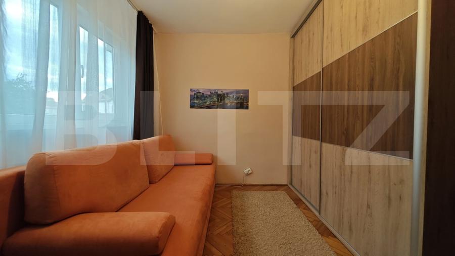 Apartament cu 3 camere decomandat, mobilat în Dacia