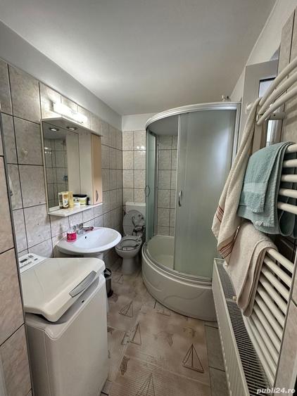 Casă cu 6 camere cu Teren 1498 Mp în Variaș