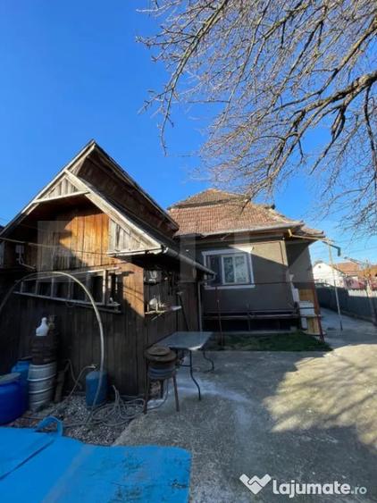 Casă cu 3 camere cu Teren 580 Mp în Central