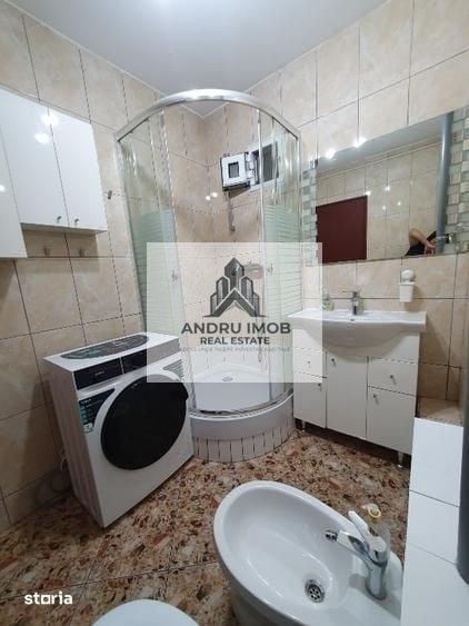 Apartament cu 3 camere în Dristor