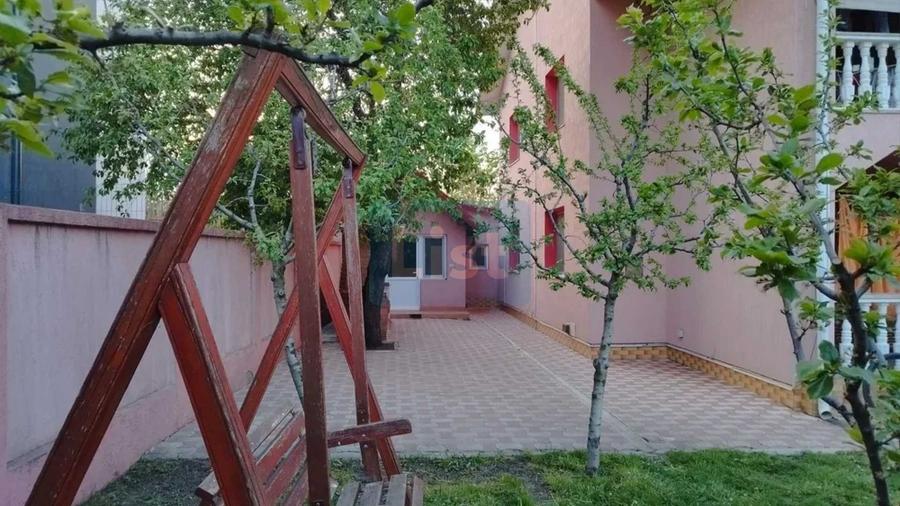House / Villa for sale, Traian Țăranu Street, Suceava, Romania - 4