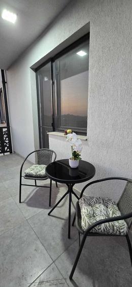 Apartament cu 2 camere decomandat în Dobroești