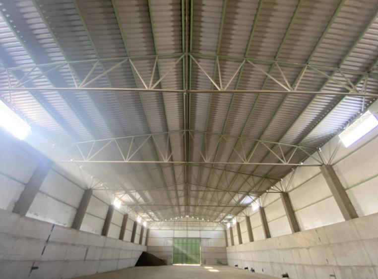 Spațiu industrial, de 1,590 mp, în Aeroport