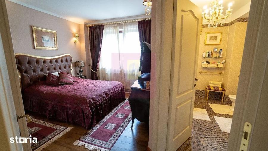 Apartament cu 4 camere decomandat în Clăbucet